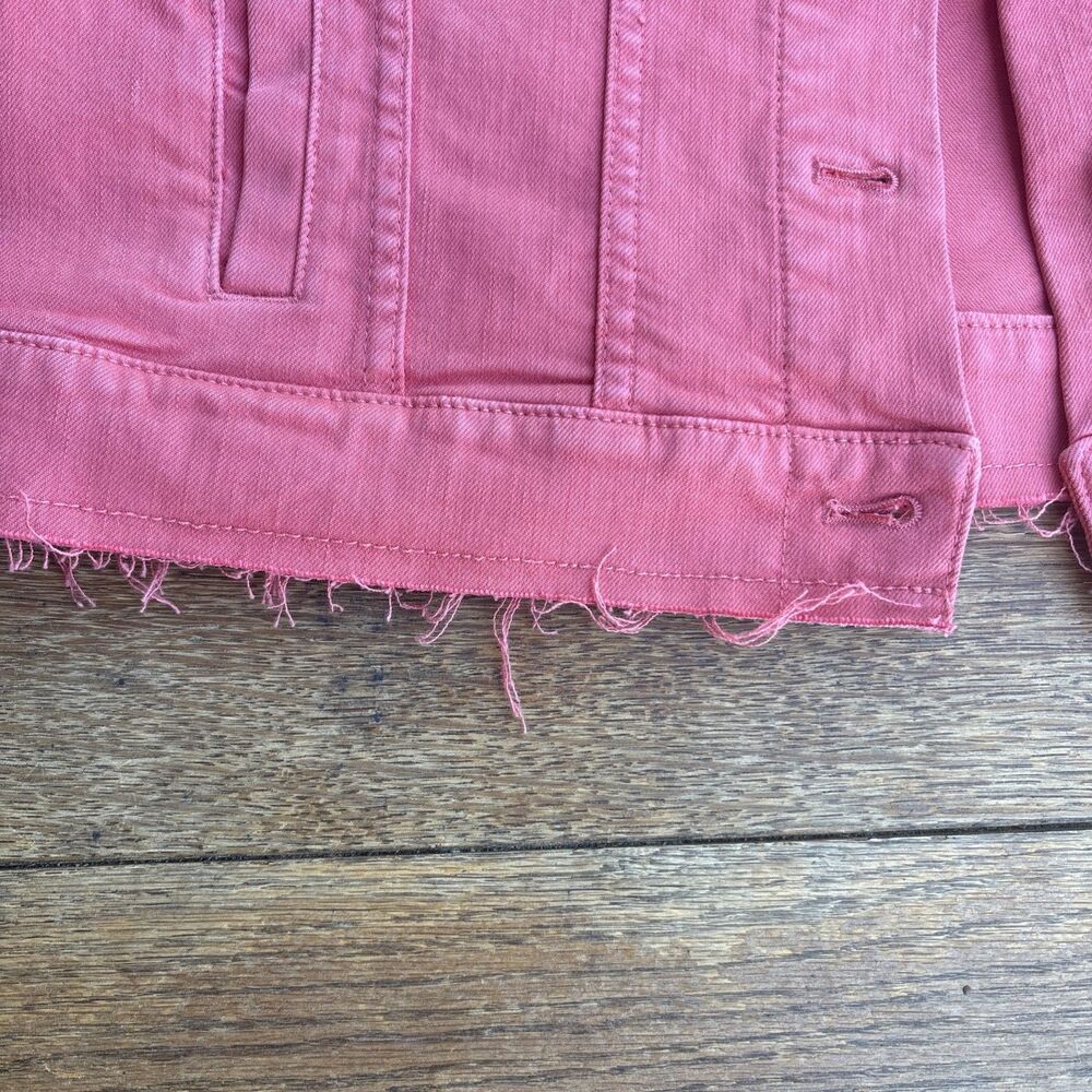 Loft faded red jean jacket women size medium - Picture 5 of 7